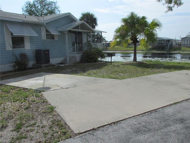15 RED QUILL CIRCLE, Lake Wales, FL 33898