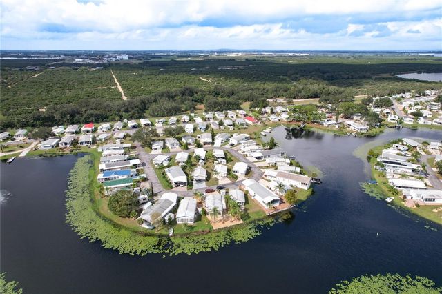 15 RED QUILL CIRCLE, Lake Wales, FL 33898