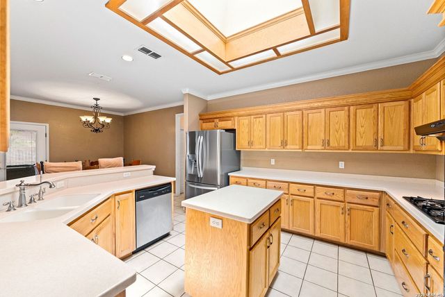 544 JO LYNN LN, New Braunfels, TX 78130