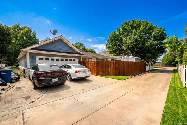 544 JO LYNN LN, New Braunfels, TX 78130