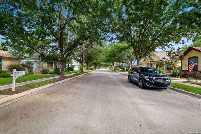 544 JO LYNN LN, New Braunfels, TX 78130