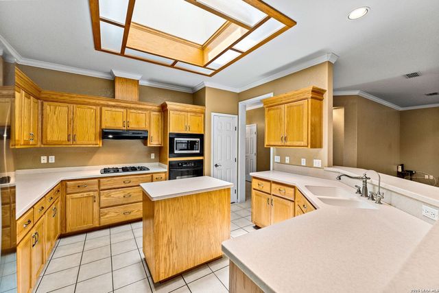 544 JO LYNN LN, New Braunfels, TX 78130