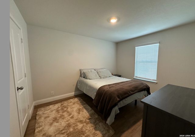 177 Middle Green, Floresville, TX 78114