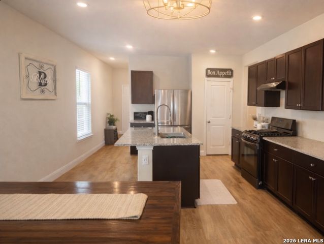 177 Middle Green, Floresville, TX 78114