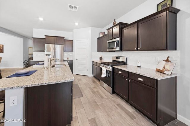 1085 W Valley Meadow Lane, Sahuarita, AZ 85629