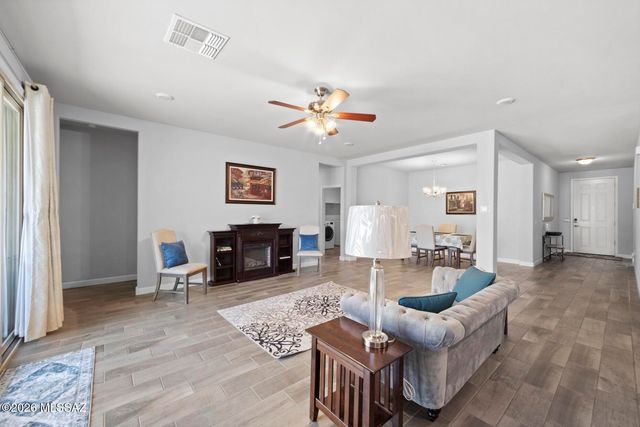 1085 W Valley Meadow Lane, Sahuarita, AZ 85629