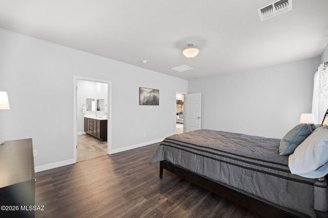 1085 W Valley Meadow Lane, Sahuarita, AZ 85629