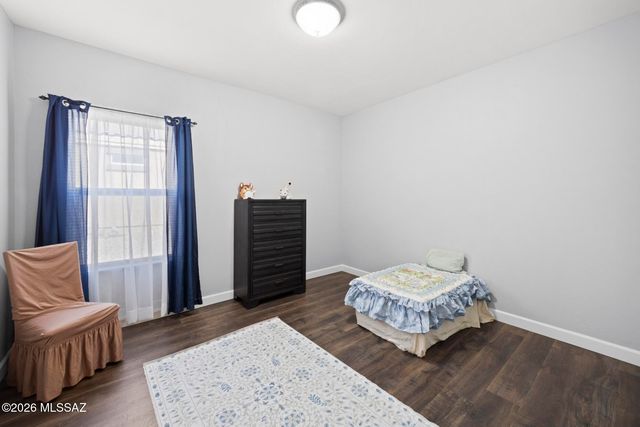 1085 W Valley Meadow Lane, Sahuarita, AZ 85629