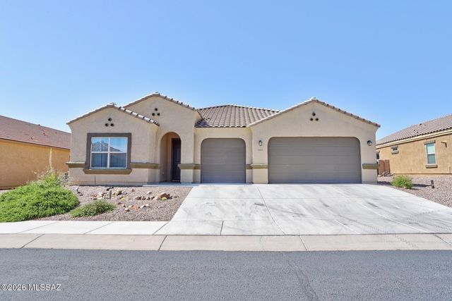 1085 W Valley Meadow Lane, Sahuarita, AZ 85629