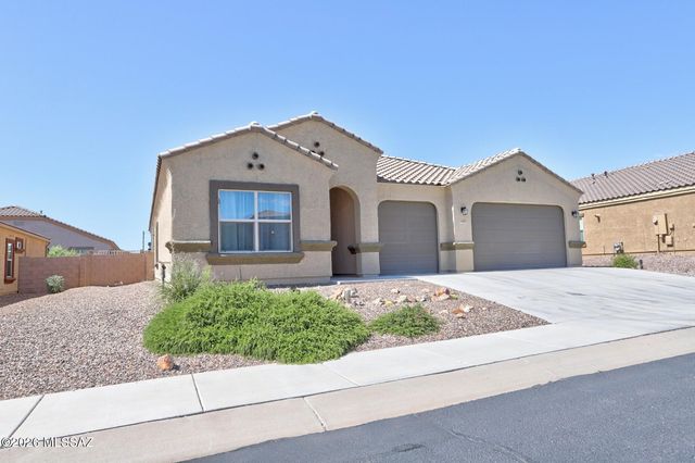 1085 W Valley Meadow Lane, Sahuarita, AZ 85629