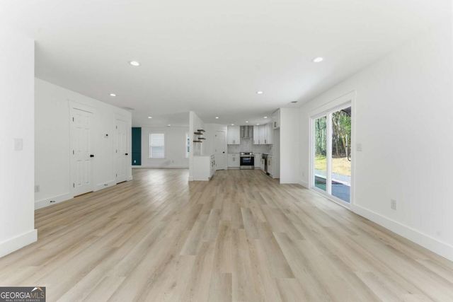 4067 Rosebud Park Drive, Snellville, GA 30039