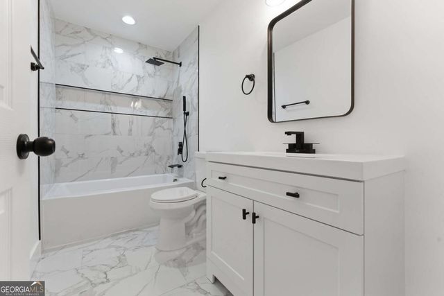 4067 Rosebud Park Drive, Snellville, GA 30039