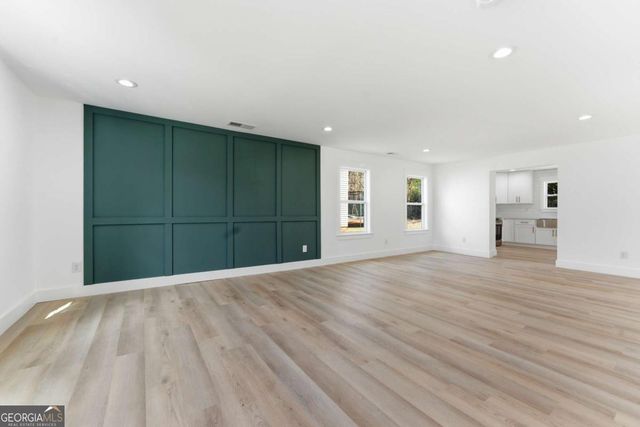 4067 Rosebud Park Drive, Snellville, GA 30039