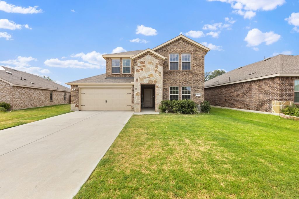 1012 Euston Street, Denton, TX 76209