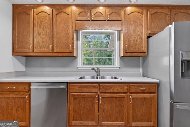 1697 Millers Mill Road, Stockbridge, GA 30281