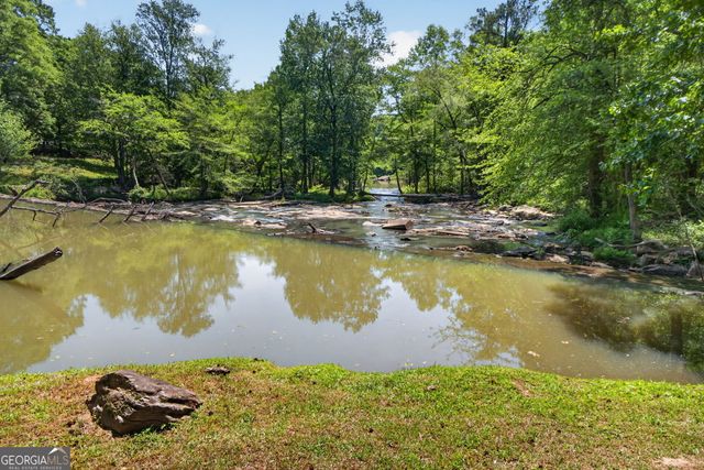 1697 Millers Mill Road, Stockbridge, GA 30281