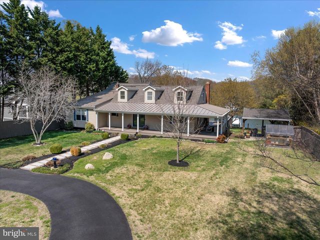 1862 CEDAR RD, Pasadena, MD 21122