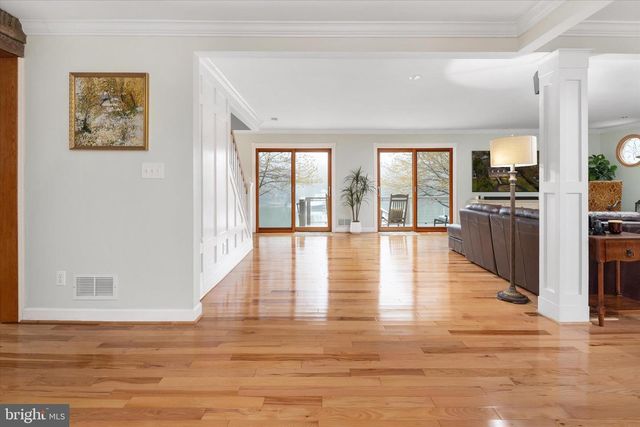 1862 CEDAR RD, Pasadena, MD 21122