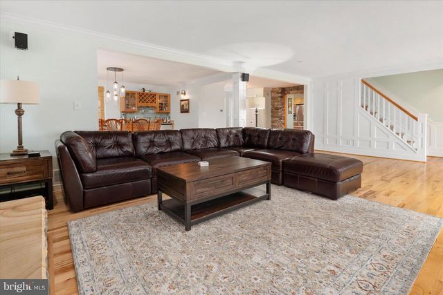 1862 CEDAR RD, Pasadena, MD 21122