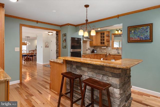 1862 CEDAR RD, Pasadena, MD 21122