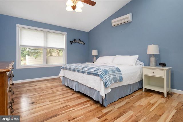 1862 CEDAR RD, Pasadena, MD 21122