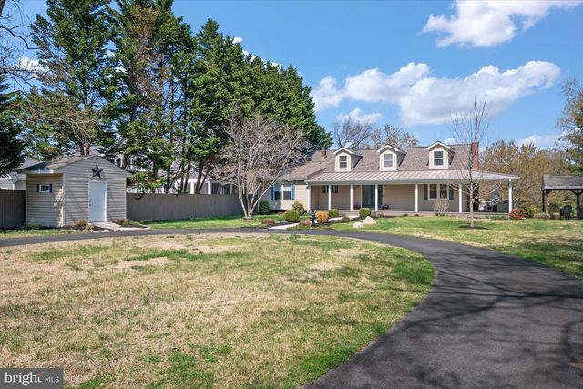 1862 CEDAR RD, Pasadena, MD 21122