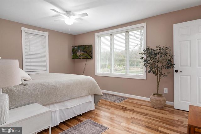 1862 CEDAR RD, Pasadena, MD 21122