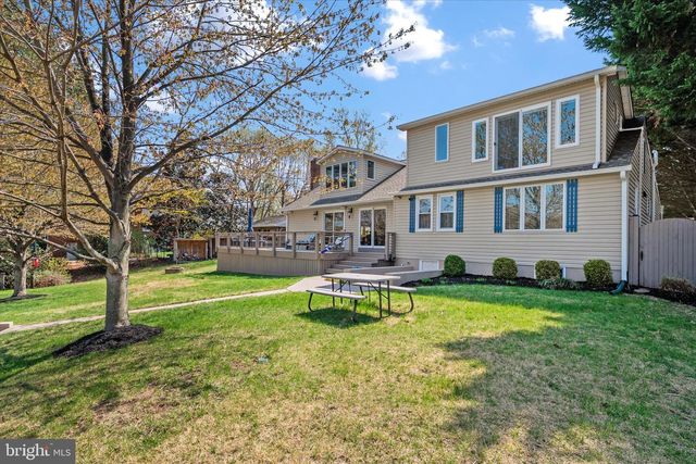 1862 CEDAR RD, Pasadena, MD 21122