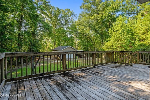 777 Breezy Shore Road, Bath, NC 27808