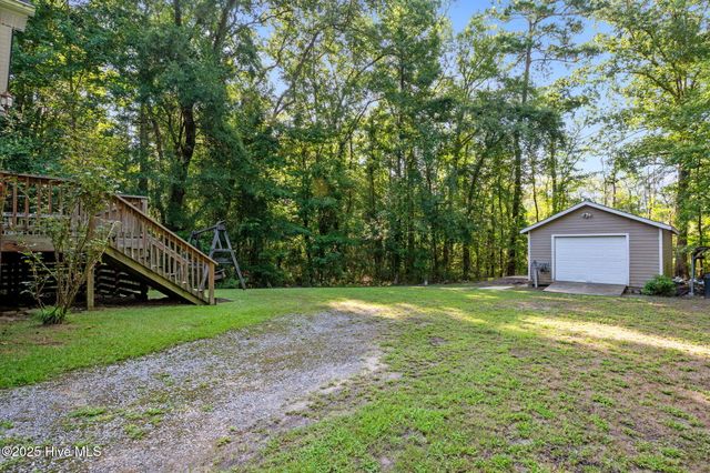777 Breezy Shore Road, Bath, NC 27808