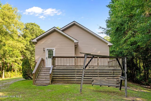 777 Breezy Shore Road, Bath, NC 27808