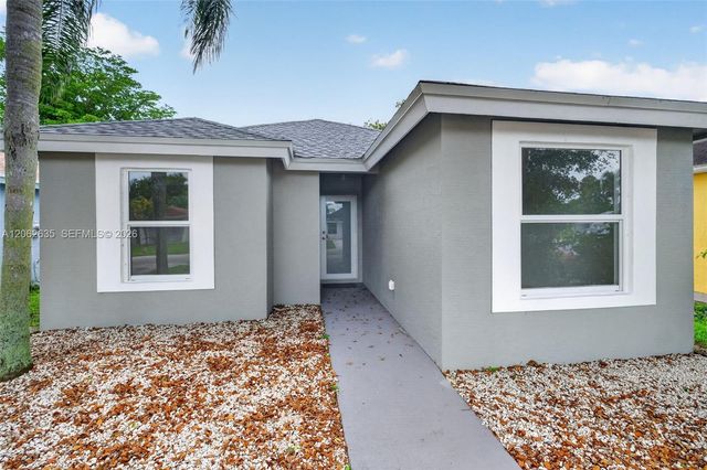744 SW 9th Street, Florida City, FL 33034