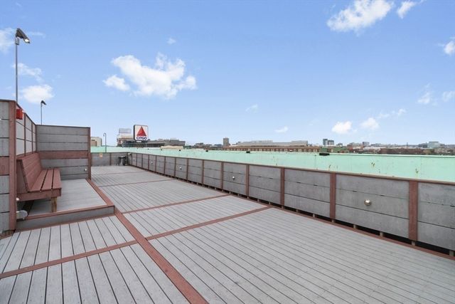 466 Commonwealth Ave 205, Boston, MA 02215