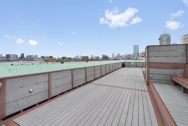 466 Commonwealth Ave 205, Boston, MA 02215