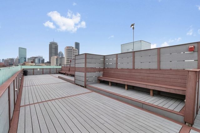 466 Commonwealth Ave 205, Boston, MA 02215