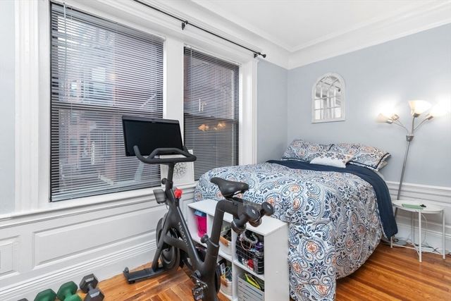 466 Commonwealth Ave 205, Boston, MA 02215