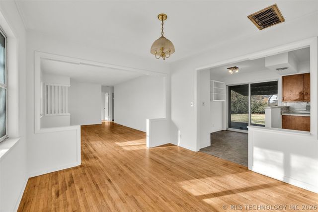 804 N Main Street, Broken Arrow, OK 74012