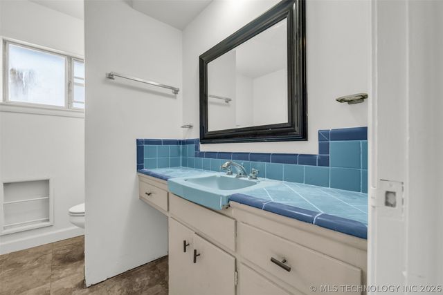 804 N Main Street, Broken Arrow, OK 74012