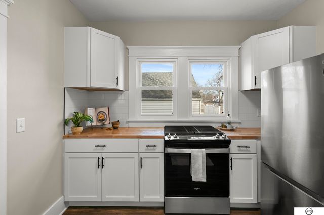 710 Sumner Street, Lincoln, NE 68502