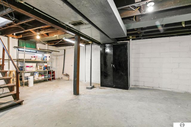 710 Sumner Street, Lincoln, NE 68502