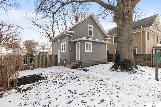 710 Sumner Street, Lincoln, NE 68502