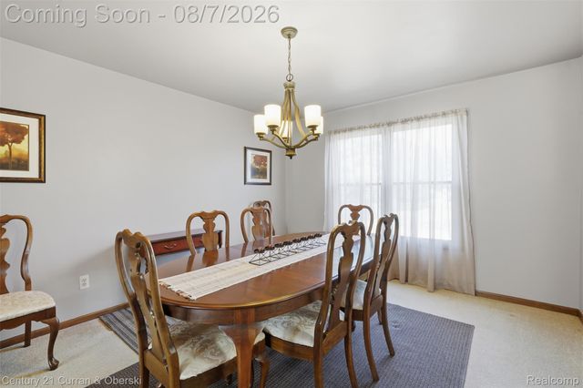 19176 Fairlane Court, Livonia, MI 48152