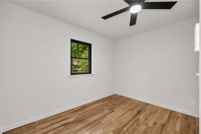 1414 S West Avenue, Fayetteville, AR 72701