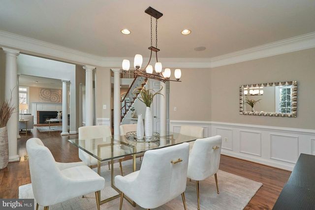 2771 CODY RD, Vienna, VA 22181