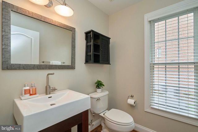 2771 CODY RD, Vienna, VA 22181