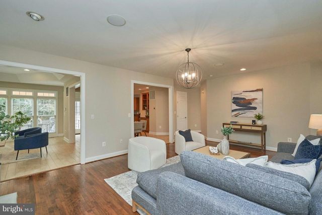 2771 CODY RD, Vienna, VA 22181