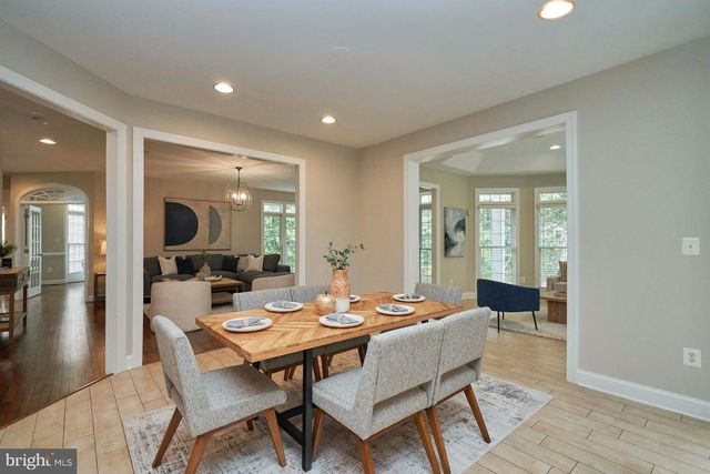 2771 CODY RD, Vienna, VA 22181