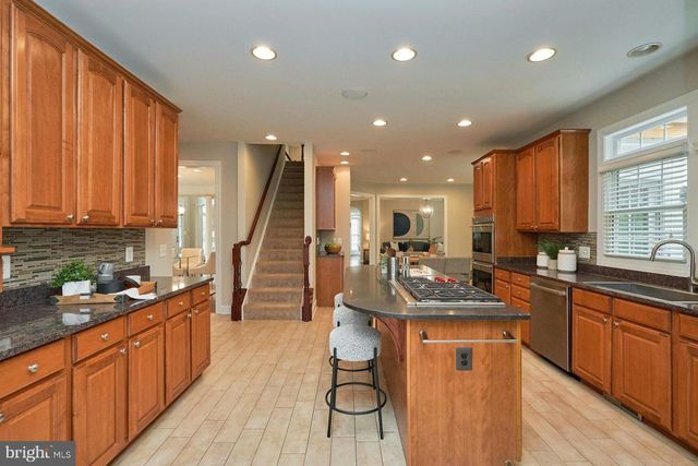 2771 CODY RD, Vienna, VA 22181