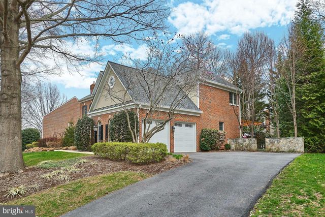 2771 CODY RD, Vienna, VA 22181