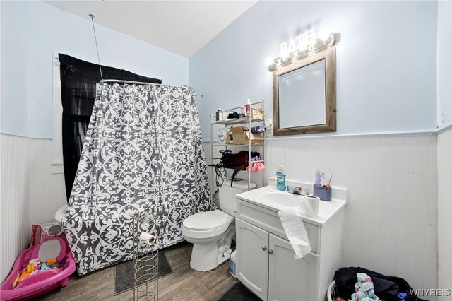 86 Kingston Place, Buffalo, NY 14210